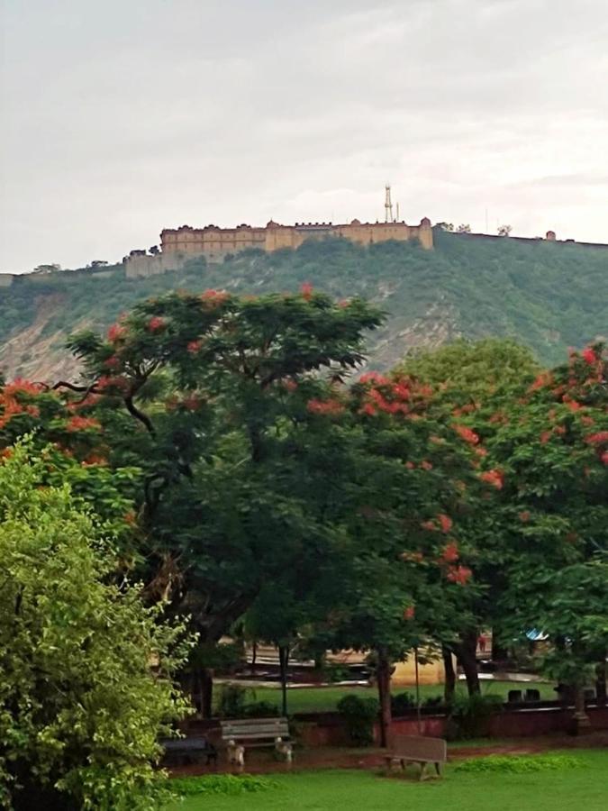 Sukh Sagar Hotel Jaipur Buitenkant foto